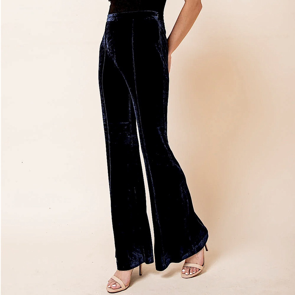 Flying Tomato Women SZ XS Black Velour Front Leg Center Seam Flare Dressy Pants